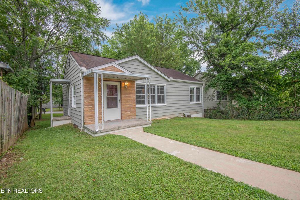 2530 Keystone Ave, Knoxville, TN 37917