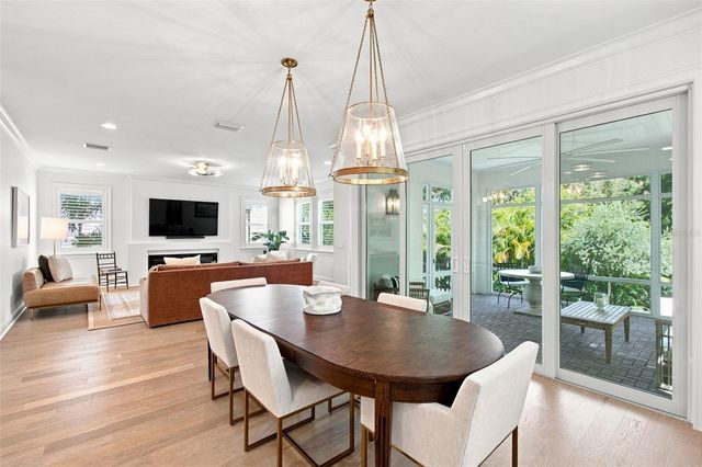 2705 W TRILBY AVENUE, Tampa, FL 33611