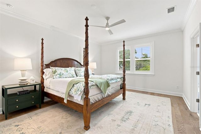 2705 W TRILBY AVENUE, Tampa, FL 33611