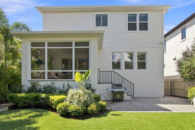 2705 W TRILBY AVENUE, Tampa, FL 33611