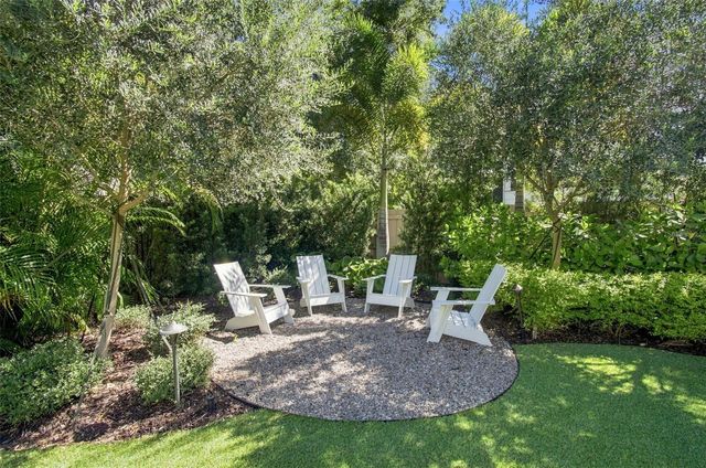 2705 W TRILBY AVENUE, Tampa, FL 33611