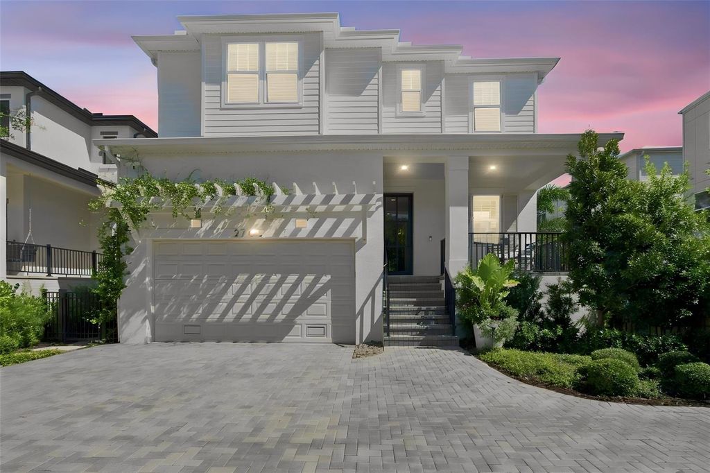 2705 W TRILBY AVENUE, Tampa, FL 33611