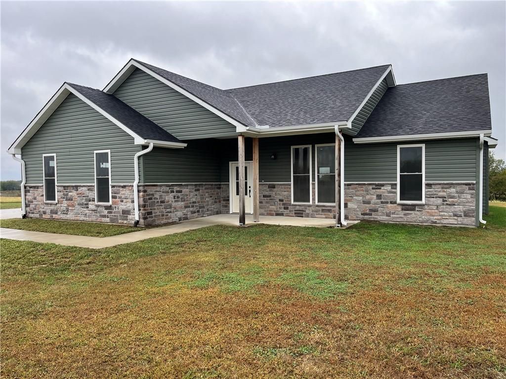 280 SW Business 13 Highway, Warrensburg, MO 64093