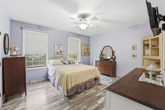 14840 Jackson Street NE, Ham Lake, MN 55304