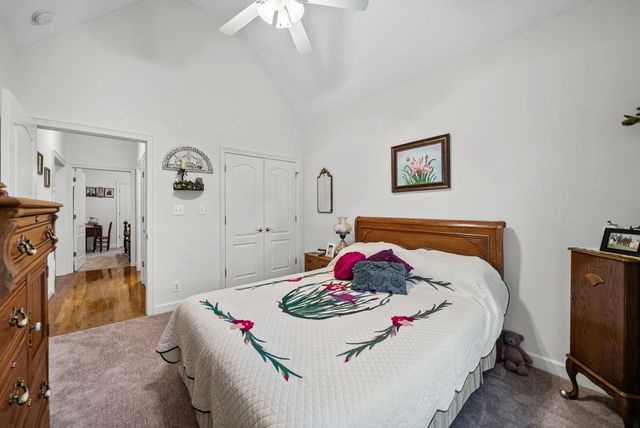 5 Abby Lynn Cir, Clarksville, TN 37043