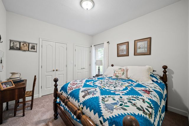 5 Abby Lynn Cir, Clarksville, TN 37043