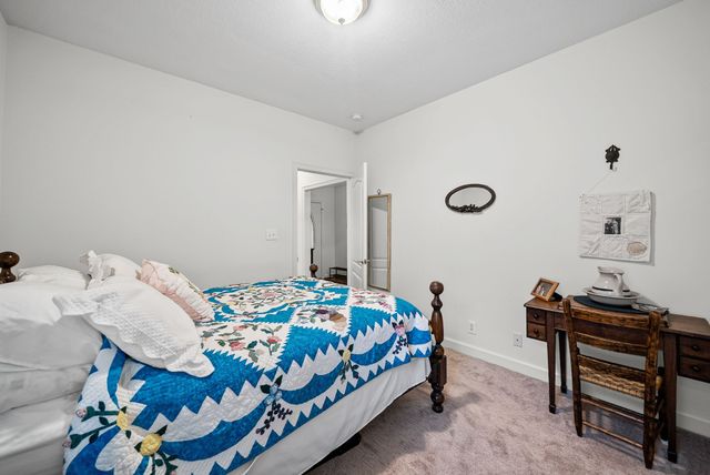 5 Abby Lynn Cir, Clarksville, TN 37043