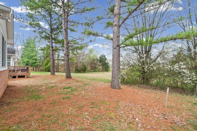 5 Abby Lynn Cir, Clarksville, TN 37043