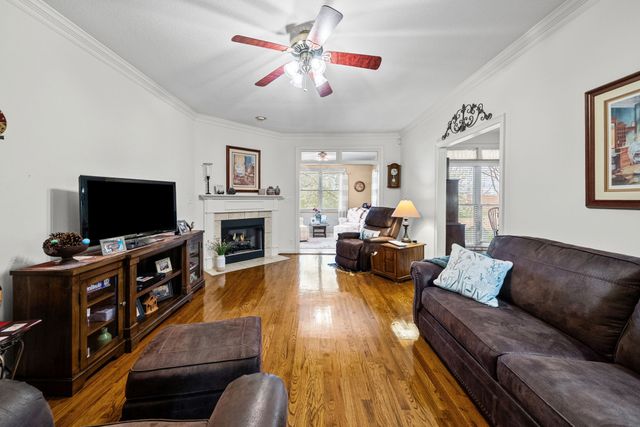 5 Abby Lynn Cir, Clarksville, TN 37043