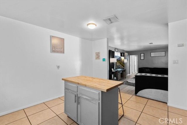 1417 W Marshall Boulevard, San Bernardino, CA 92405