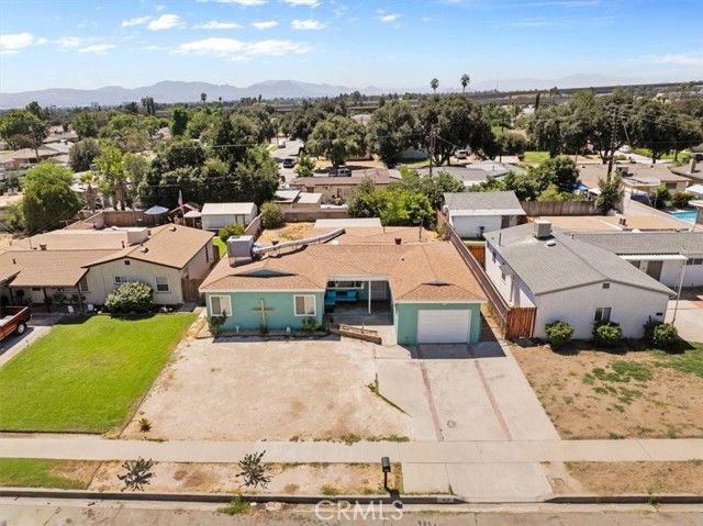 1417 W Marshall Boulevard, San Bernardino, CA 92405