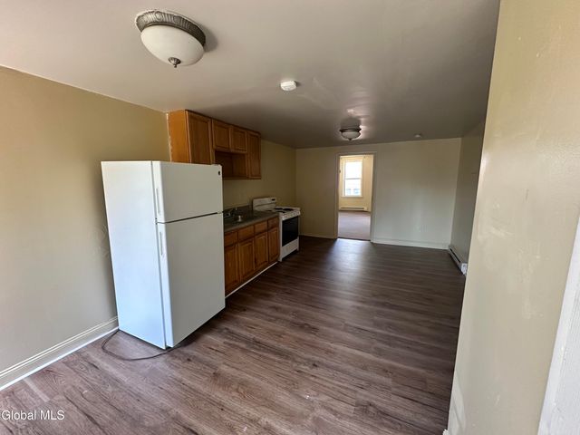 72 Bassett Street, Albany, NY 12202