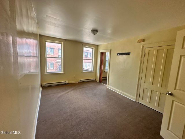 72 Bassett Street, Albany, NY 12202