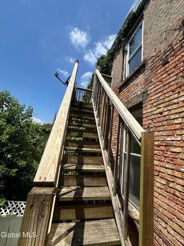 72 Bassett Street, Albany, NY 12202