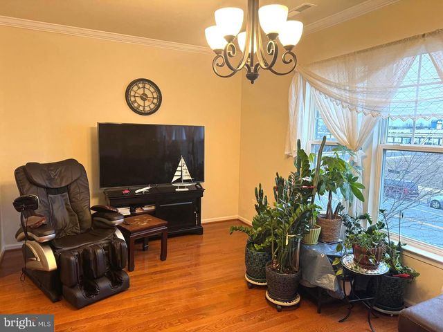 44071 EASTGATE VIEW DR, Chantilly, VA 20152