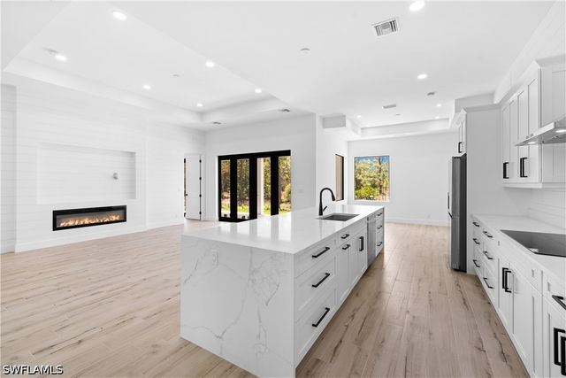 3342 70th AVE NE, Naples, FL 34120