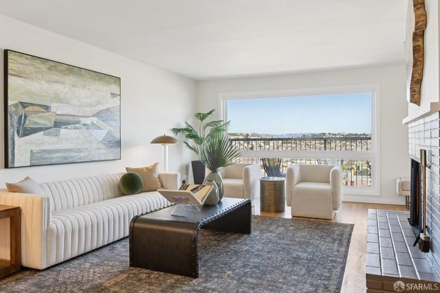 851 Bowdoin Street, San Francisco, CA 94134