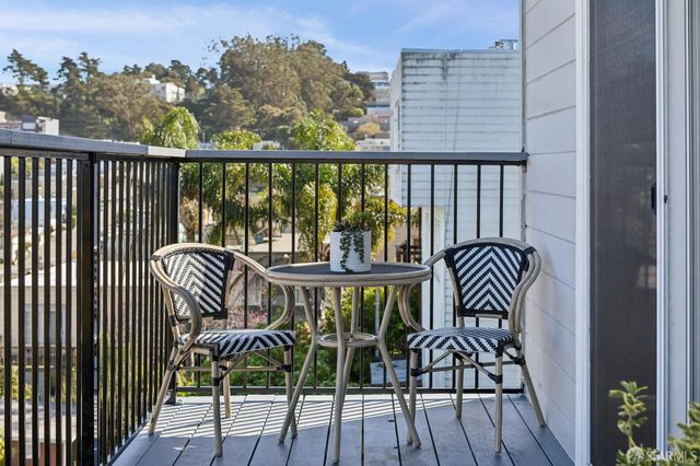 851 Bowdoin Street, San Francisco, CA 94134