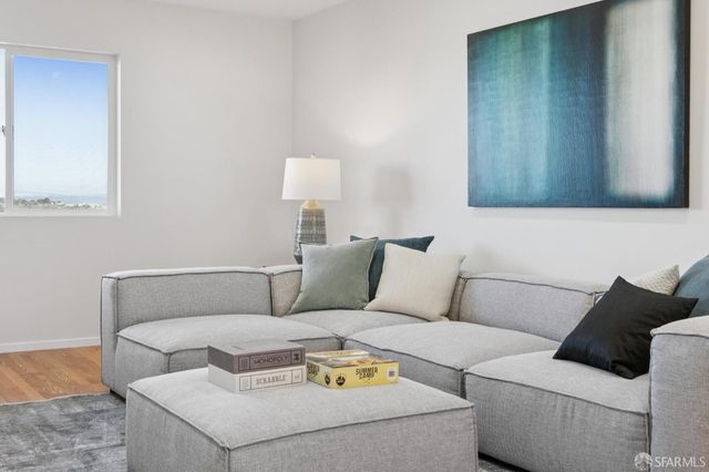 851 Bowdoin Street, San Francisco, CA 94134