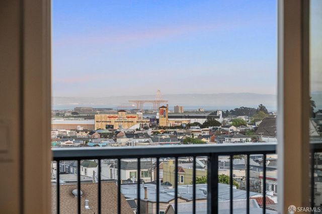 851 Bowdoin Street, San Francisco, CA 94134