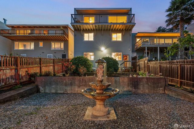 851 Bowdoin Street, San Francisco, CA 94134