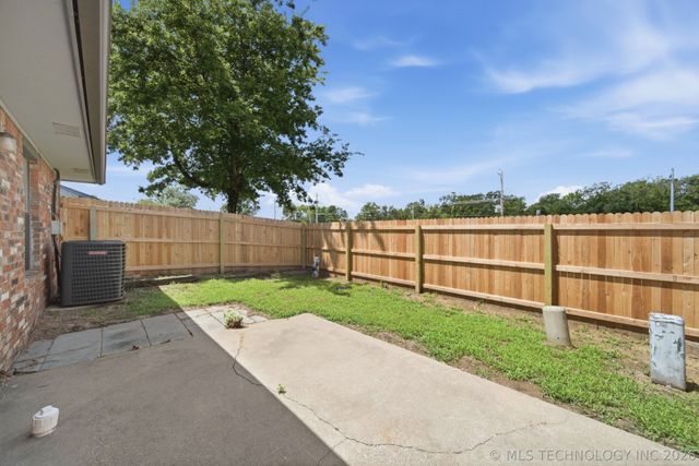 11118 S Date Street, Jenks, OK 74037