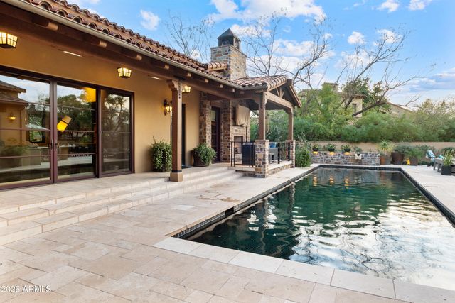 10244 E WINDRUNNER Drive, Scottsdale, AZ 85255