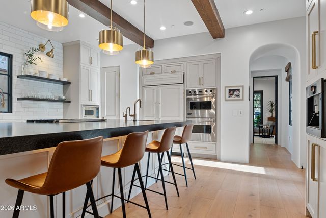 10244 E WINDRUNNER Drive, Scottsdale, AZ 85255