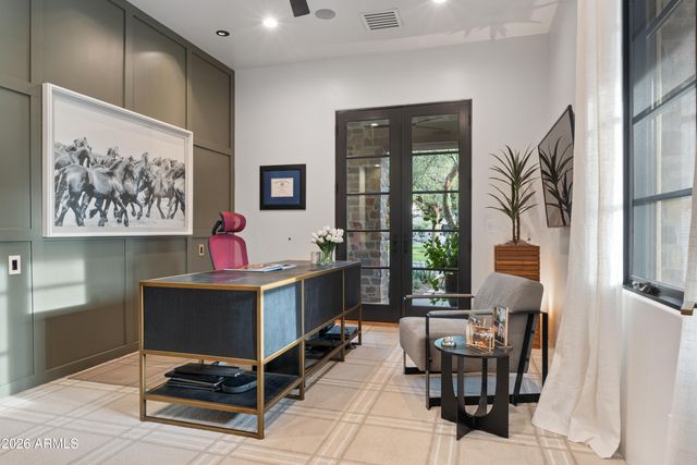 10244 E WINDRUNNER Drive, Scottsdale, AZ 85255