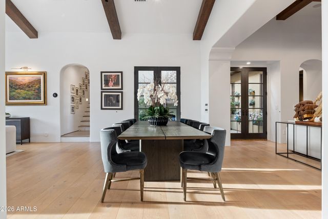 10244 E WINDRUNNER Drive, Scottsdale, AZ 85255