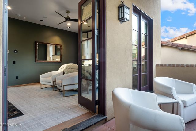 10244 E WINDRUNNER Drive, Scottsdale, AZ 85255