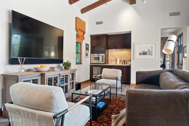 10244 E WINDRUNNER Drive, Scottsdale, AZ 85255