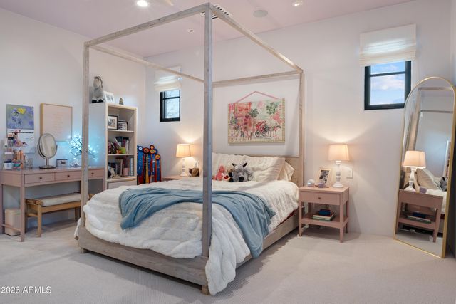 10244 E WINDRUNNER Drive, Scottsdale, AZ 85255