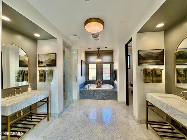 10244 E WINDRUNNER Drive, Scottsdale, AZ 85255