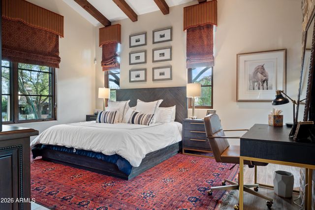 10244 E WINDRUNNER Drive, Scottsdale, AZ 85255