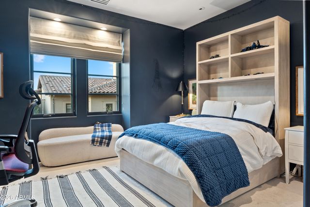 10244 E WINDRUNNER Drive, Scottsdale, AZ 85255