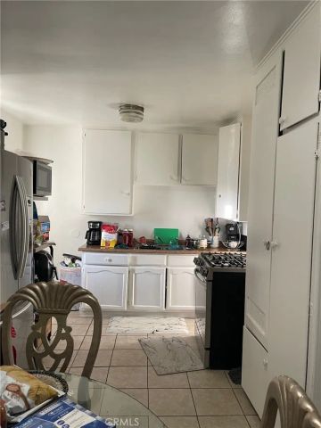 7313 Bakman ave, Sun Valley, CA 91352