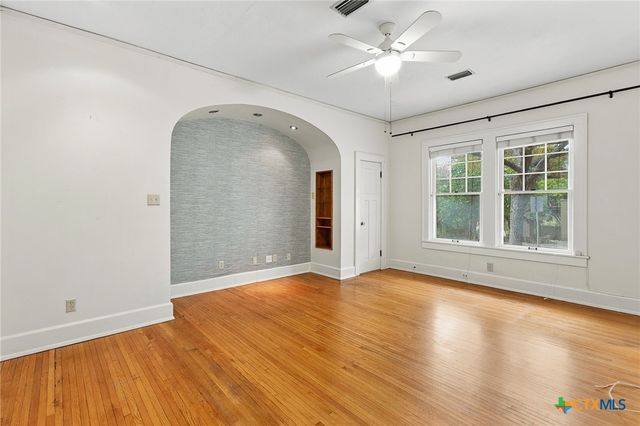 3200 Harris Park Avenue, Austin, TX 78705