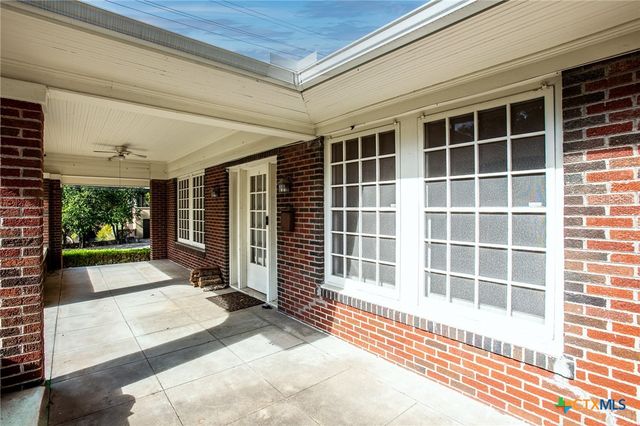 3200 Harris Park Avenue, Austin, TX 78705