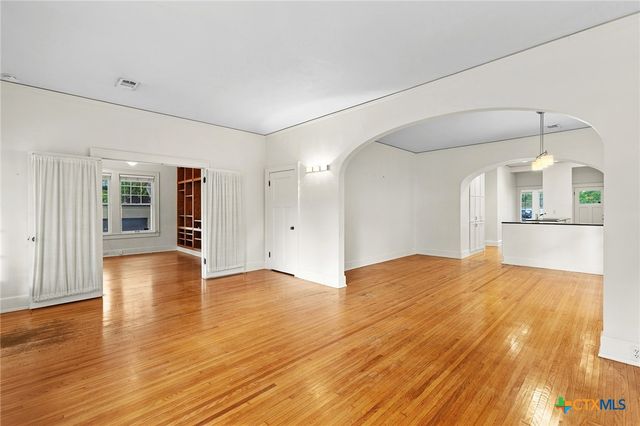 3200 Harris Park Avenue, Austin, TX 78705