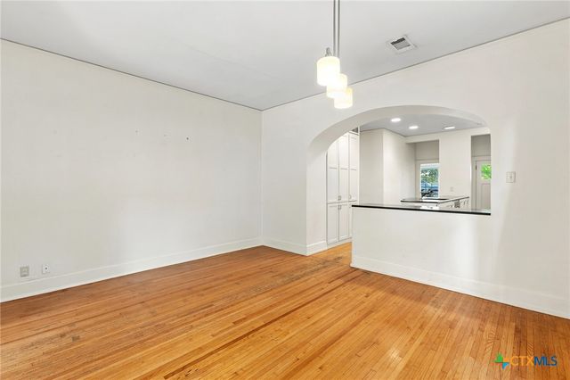 3200 Harris Park Avenue, Austin, TX 78705