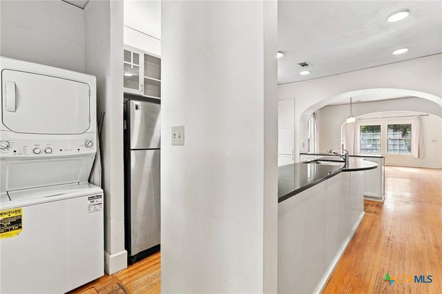 3200 Harris Park Avenue, Austin, TX 78705