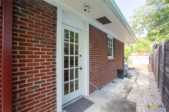 3200 Harris Park Avenue, Austin, TX 78705