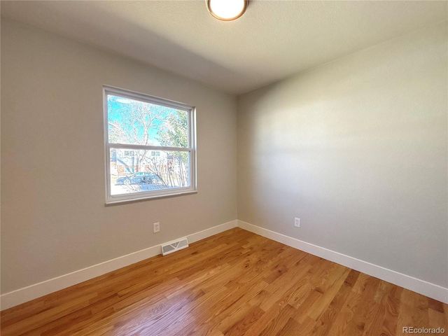 7038 W Frost Pl, Littleton, CO 80128