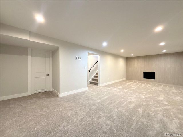 7038 W Frost Pl, Littleton, CO 80128