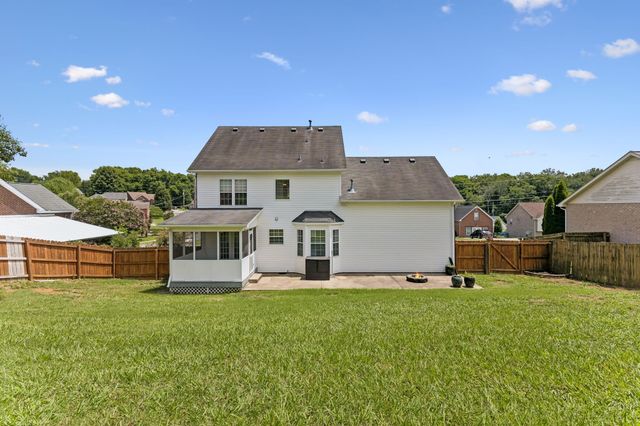 107 Camden Ct, N, Hendersonville, TN 37075