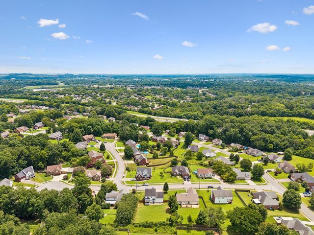 107 Camden Ct, N, Hendersonville, TN 37075