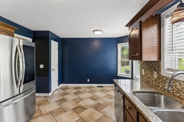 107 Camden Ct, N, Hendersonville, TN 37075