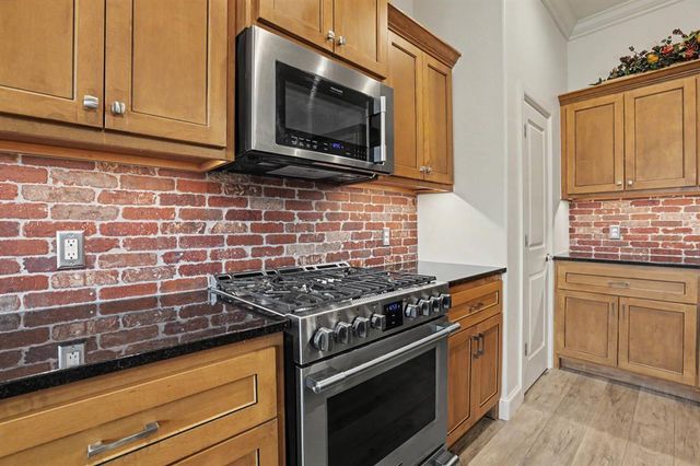 609 S Texoma Drive, Edmond, OK 73025
