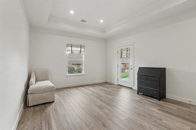 609 S Texoma Drive, Edmond, OK 73025